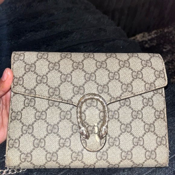 Gucci Beige Monogram Clutch with Snake Detail - Picture 1 of 9